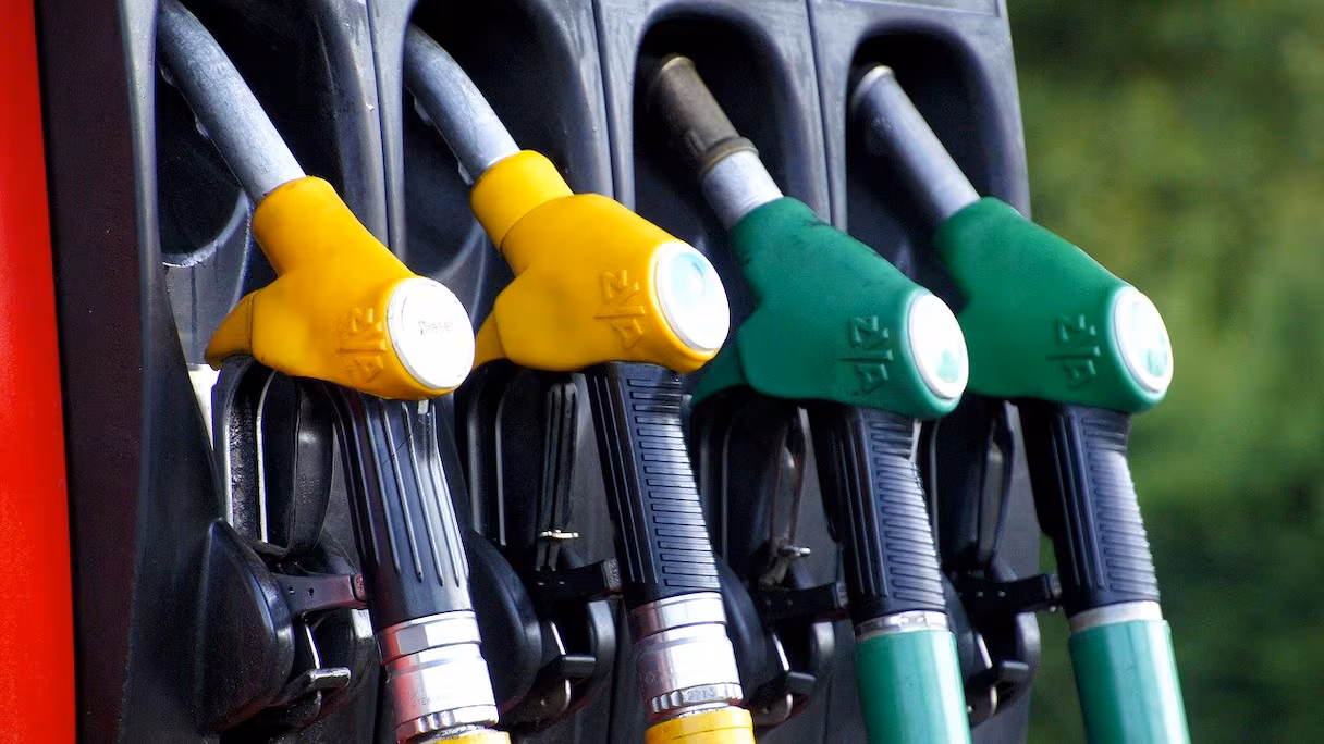 Carburants : un marché en transition entre recul des revenus et montée de la concurrence